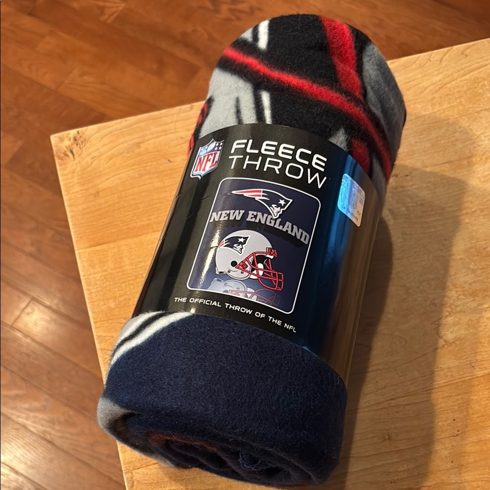 New England Patriots Fleece Throw Blanket - Navy, Red, and Gray